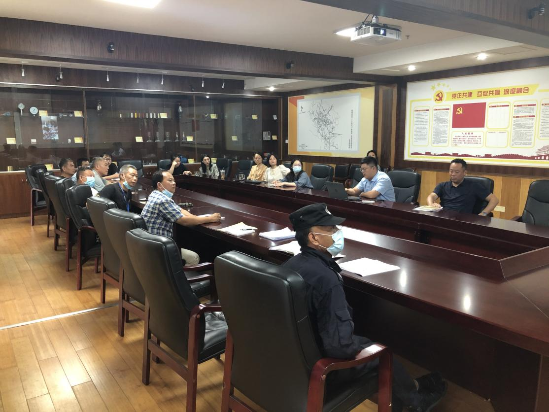    強(qiáng)化消防宣傳，普及消防知識(shí) ——  建華長(zhǎng)城機(jī)電市場(chǎng)舉辦消防知識(shí)講座