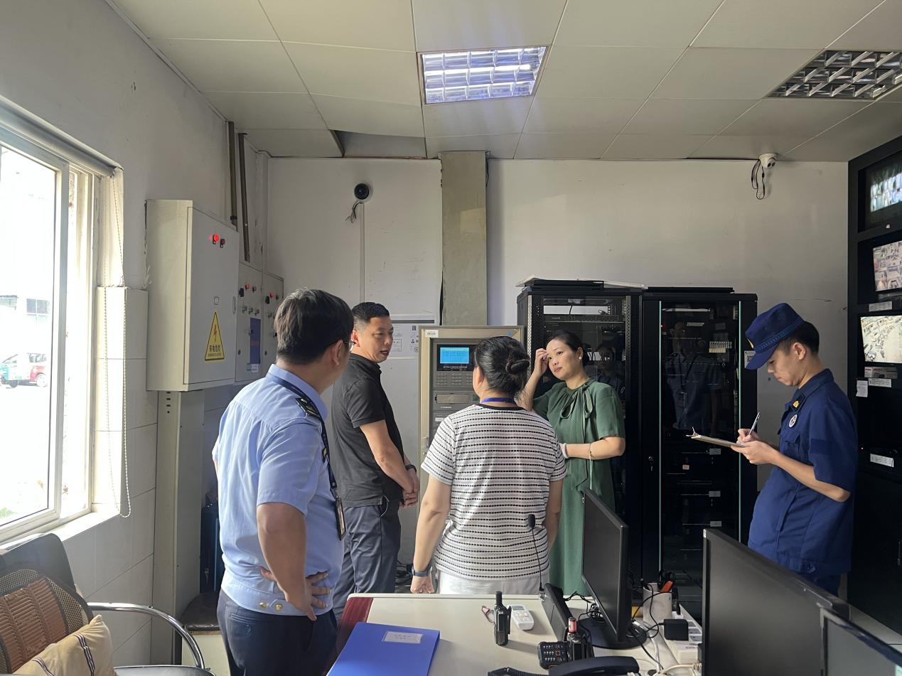 繃緊安全弦，喜迎國慶節(jié)——大關(guān)街道深入錢江商城開展節(jié)前檢查