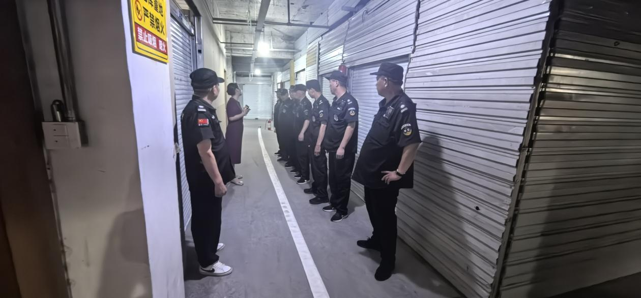 錢江商城開展倉庫專項(xiàng)檢查及應(yīng)急演練筑牢安全防線