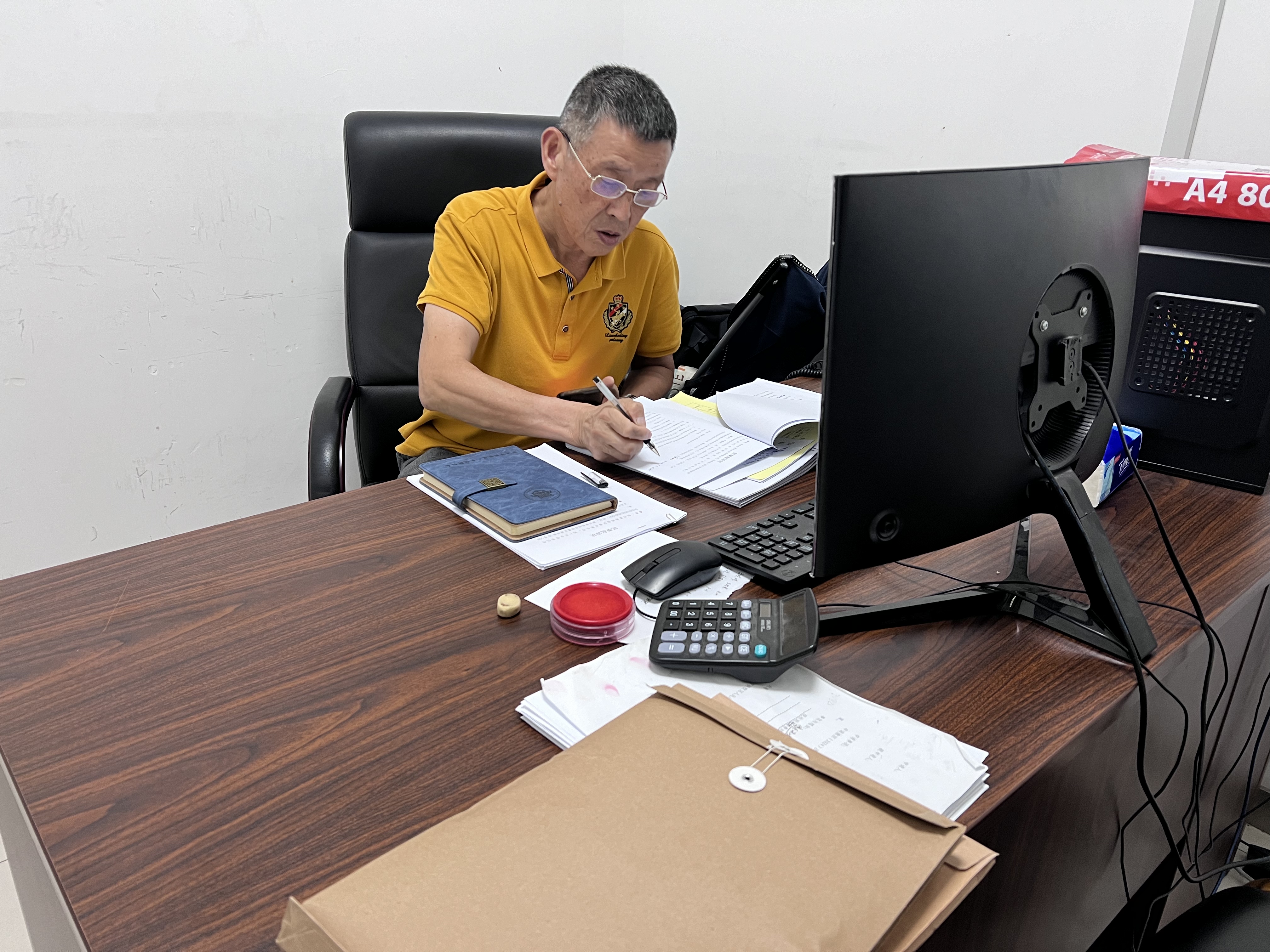 律威調(diào)解中心進(jìn)駐拱墅區(qū)人民法院調(diào)解平臺