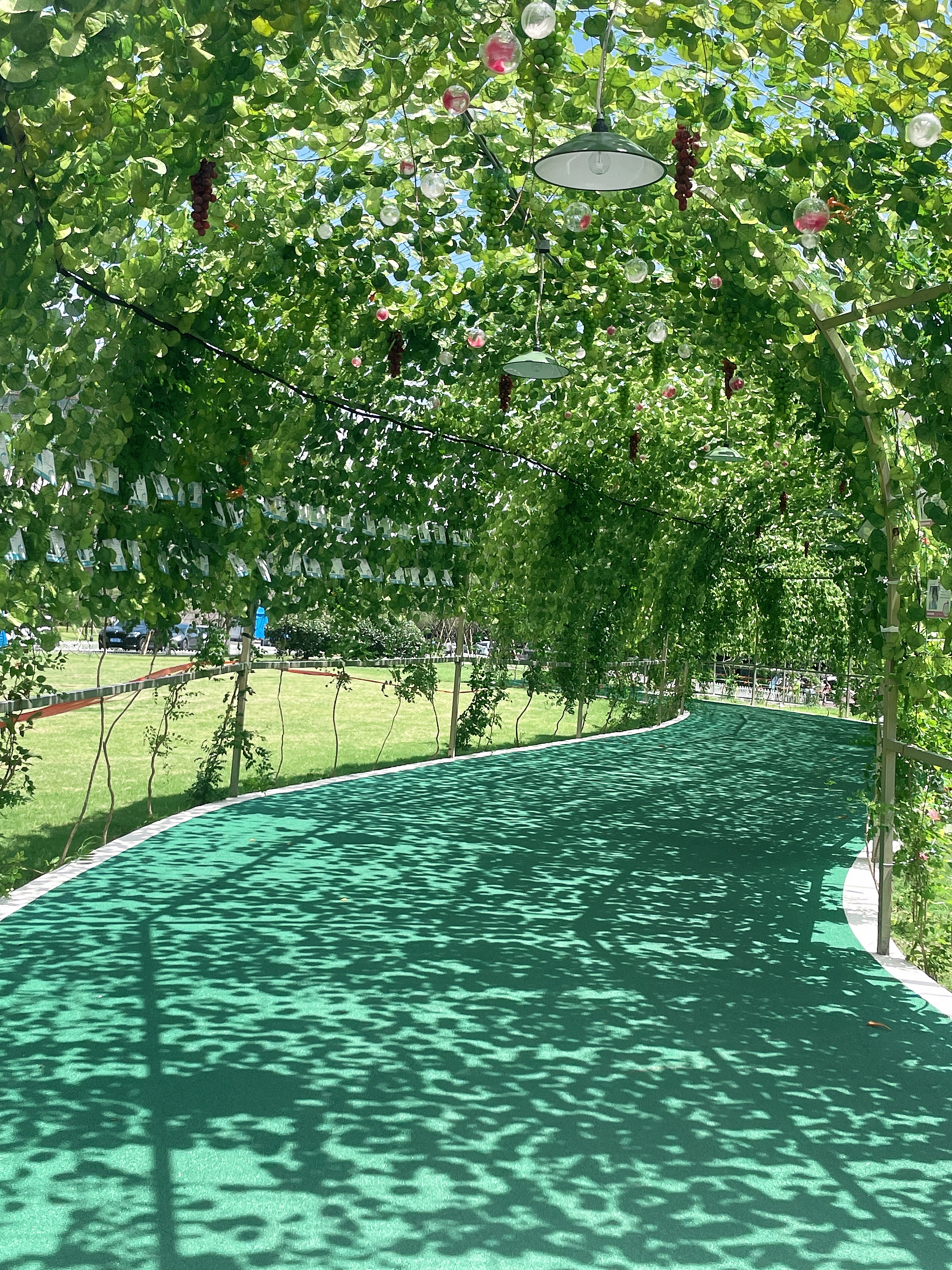 水晶城完成室外長(zhǎng)廊提升改造