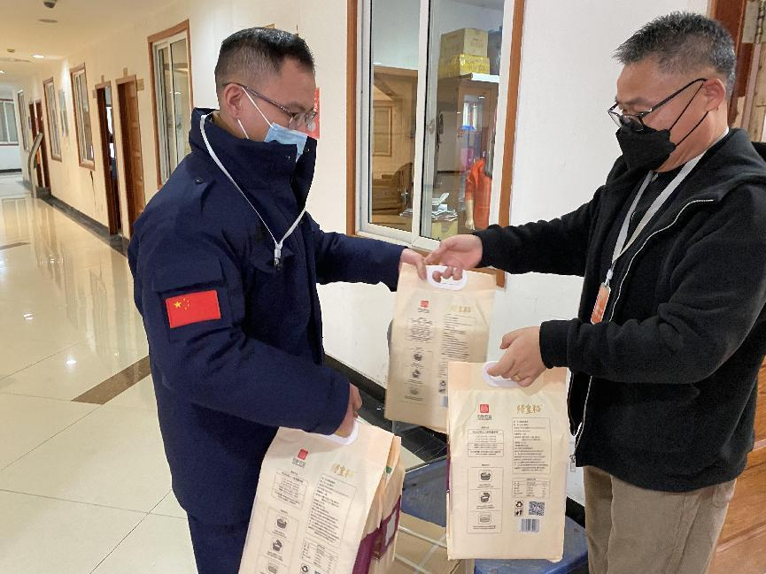 人間煙火處，年味漸濃時——錢江商城發(fā)年貨啦！