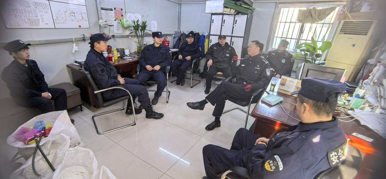 警企聯(lián)動護商圈  錢江商城安保培訓(xùn)提質(zhì)效