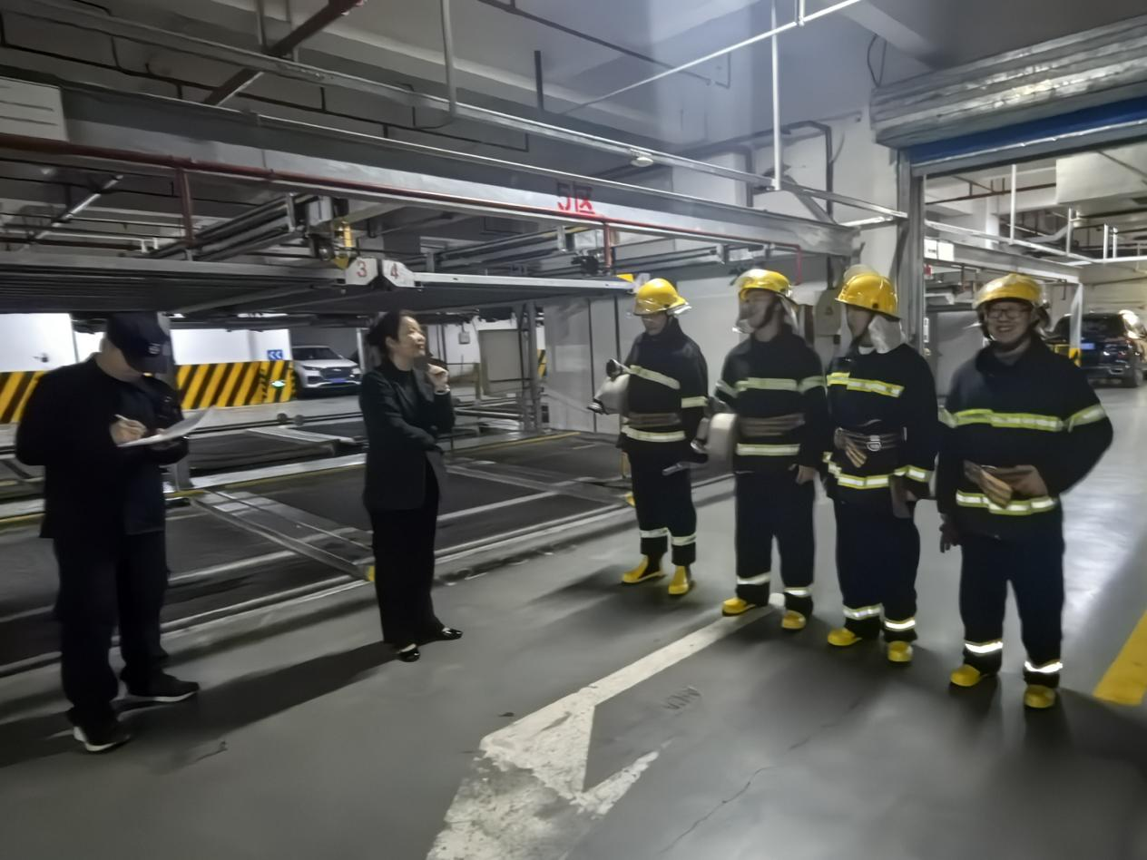 安全生產(chǎn)管理辦公室開(kāi)展消防安全交叉檢查