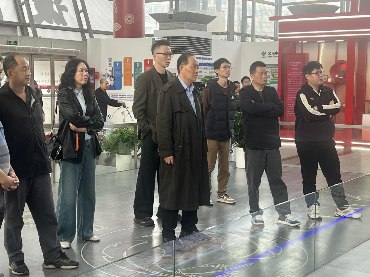 借鑒義烏經(jīng)驗(yàn)，推動創(chuàng)新發(fā)展