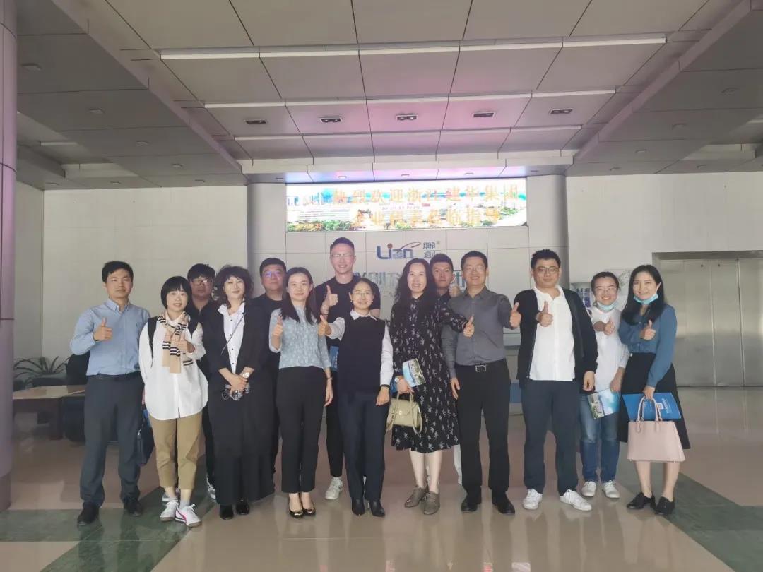 出訪11.jpg 出訪11.jpg